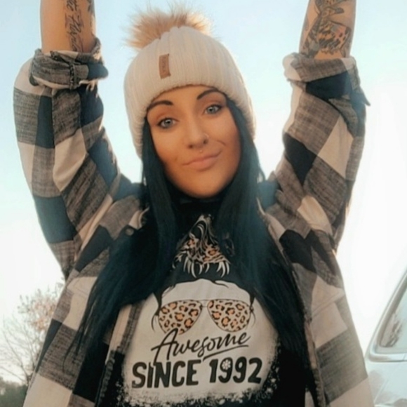 Meet your Posher, Beca! ๐ค Here, let me help adjust your crown ๐ - Picture 3 of 3